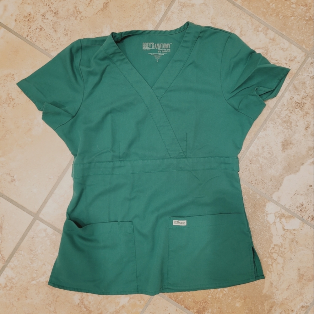 Greys Anatomy green scrub top